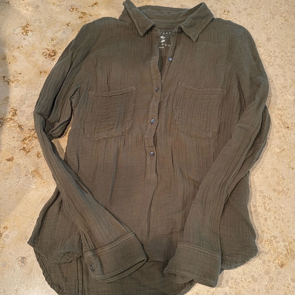 Velvet for Calypso St Barth love Green button down